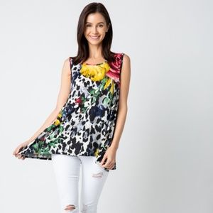 Plus Size Exotic Animal Sleeveless Tunic Top